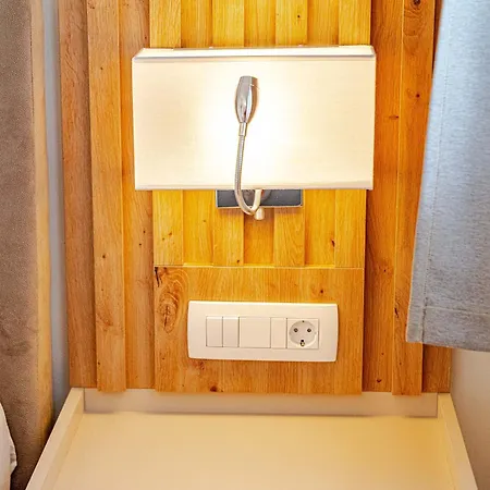 Vrgorac 住宿加早餐酒店 4*