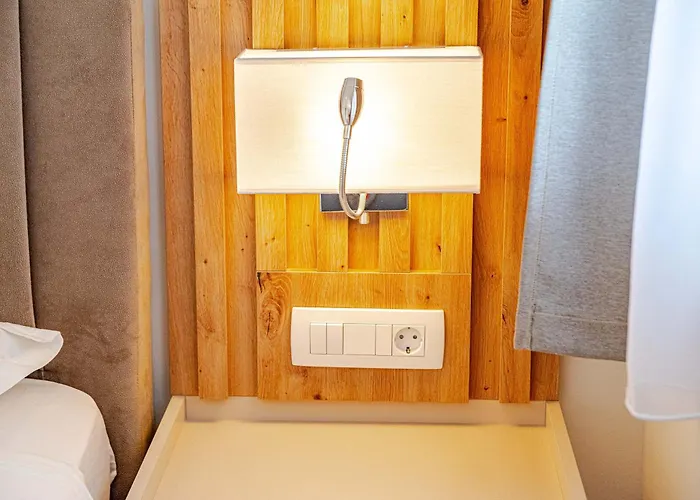 Vrgorac Couette-café 4*