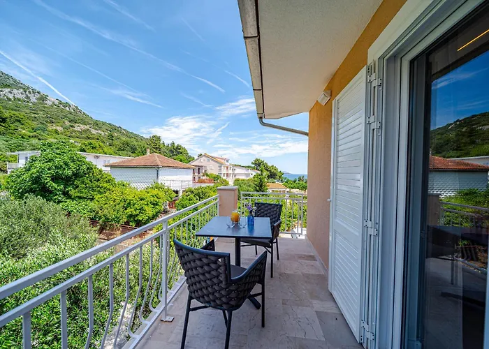 Vrgorac Couette-café